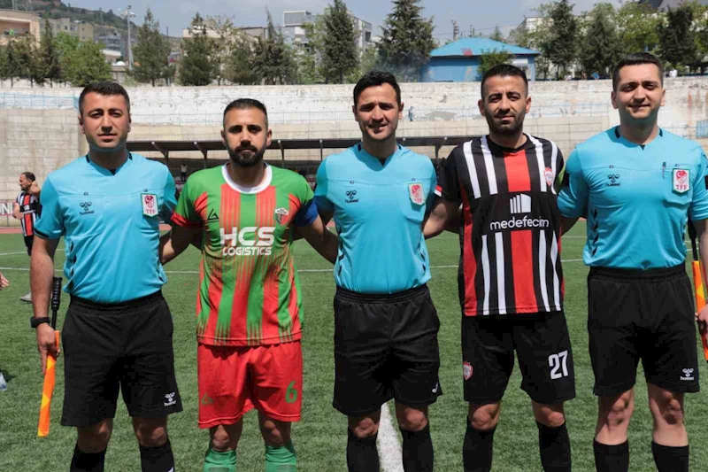 Şırnak’ta amatör maçta ortalık karıştı
