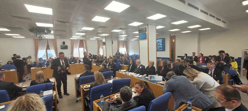 TBMM Kartalkaya’daki Otel Yangınını Araştırma Komisyonu, aileleri dinledi
