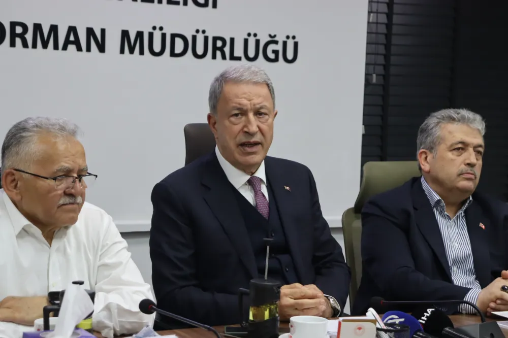 Hulusi Akar: 