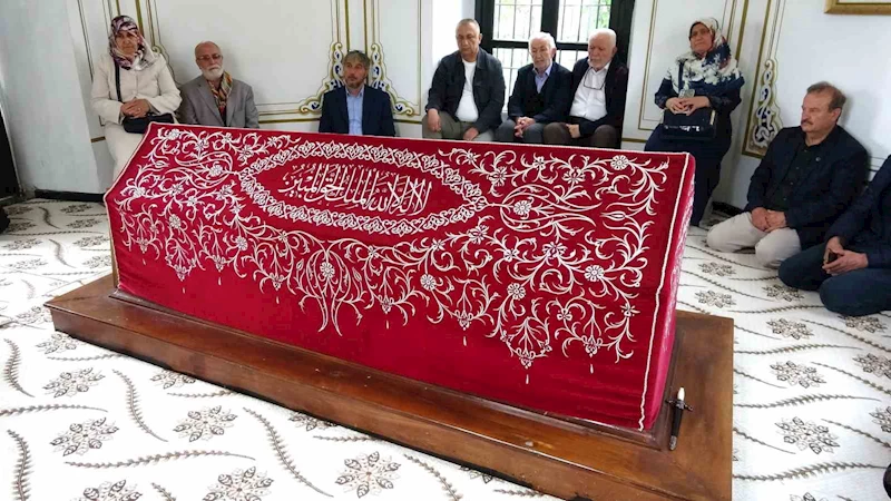 Hayme Ana, Anneler Günü’nde kabri başında anıldı
