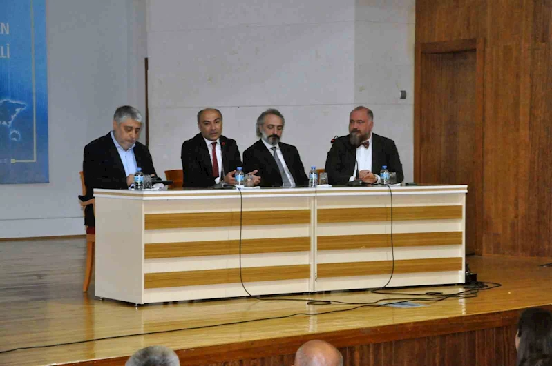 Gazeteci Özer: 