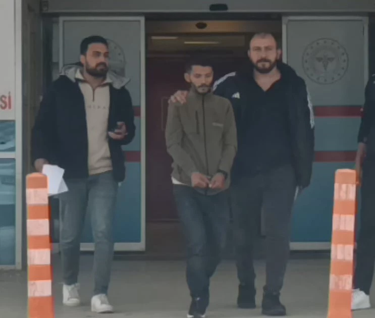 Kredi vaadiyle 19 yaşındaki gencin 300 bin TL’sini alan dolandırıcı tutuklandı
