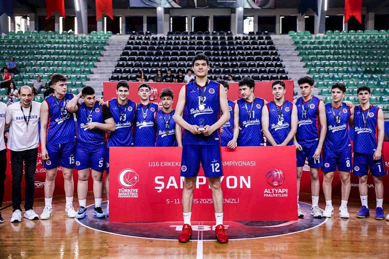 Bahçeşehir Koleji, U16’da zirvede
