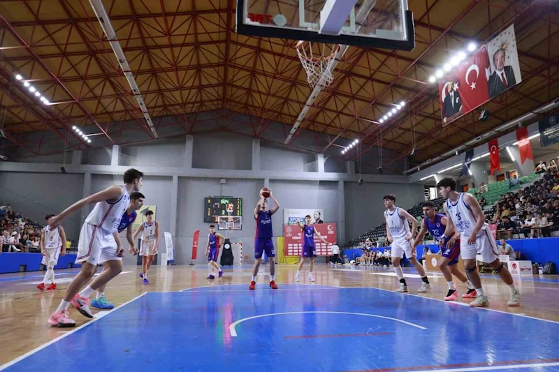 Basketbol U16 Türkiye Şampiyonası rüzgarı Denizli’de esti
