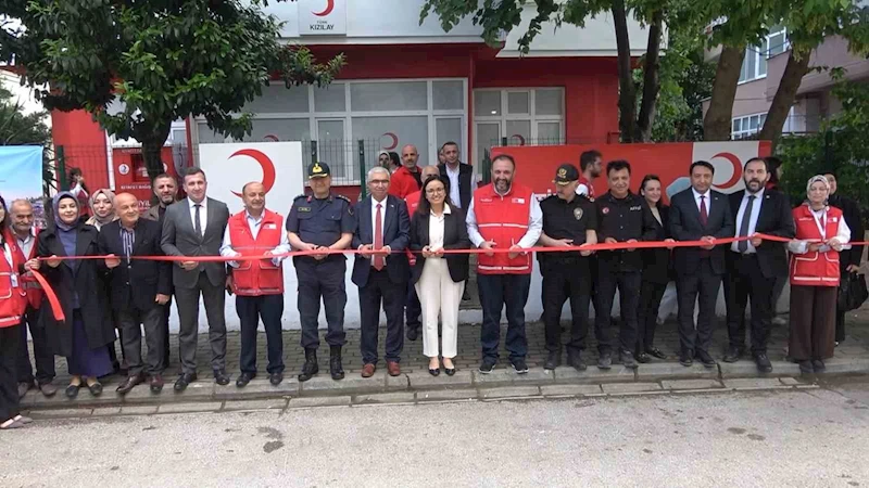 Yalova’da Kızılay Butik açıldı
