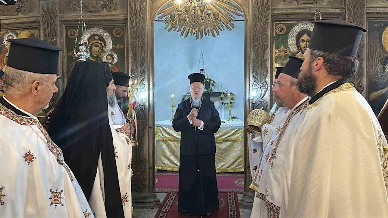 Fener Rum Patriği Bartholomeos, Gökçeada’da ayine katıldı
