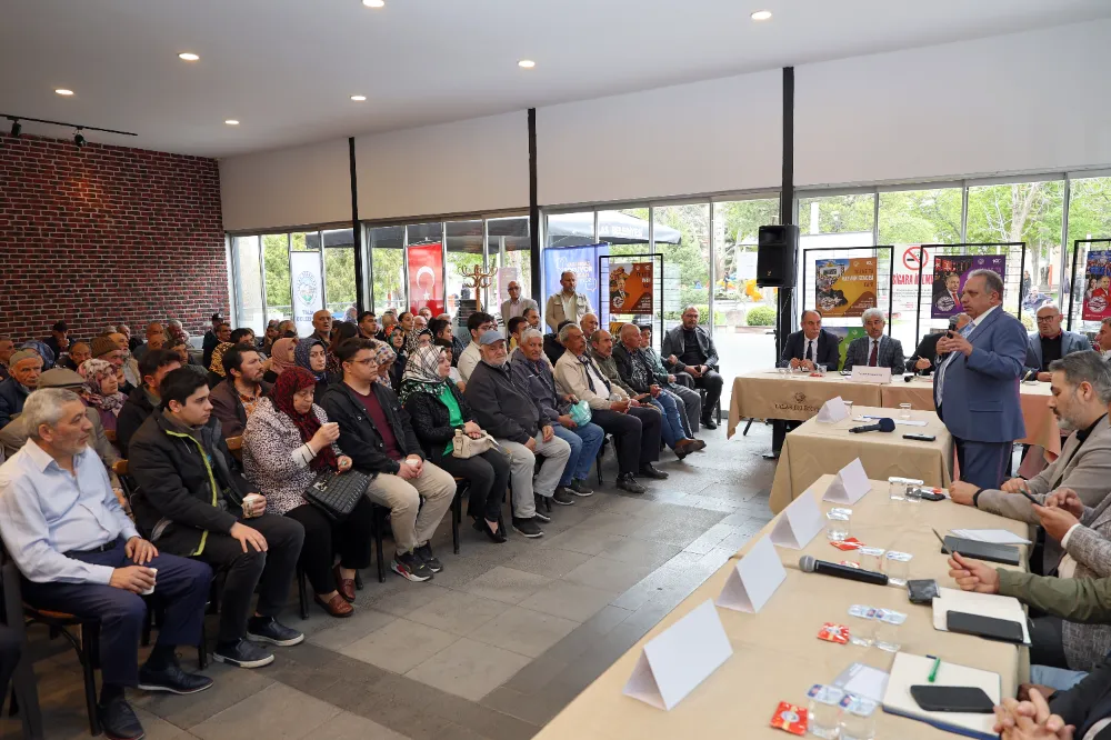 Başkan Yalçın, 7/24 Kütüphane’de vatandaşlar ile buluştu