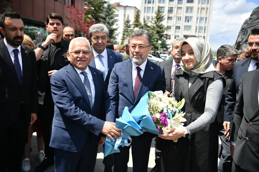 Bakan Yumaklı, Kayseri Büyükşehir Belediyesi