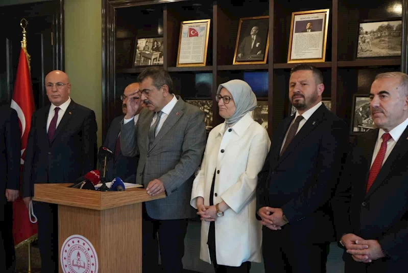 Bakan Tekin: 