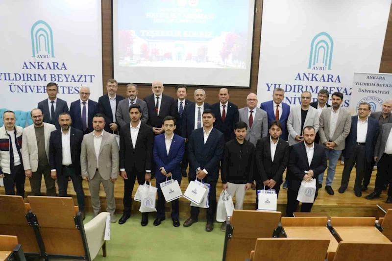 GİBTÜ öğrencisi Abdurrahman Deyri gönülleri fethetti

