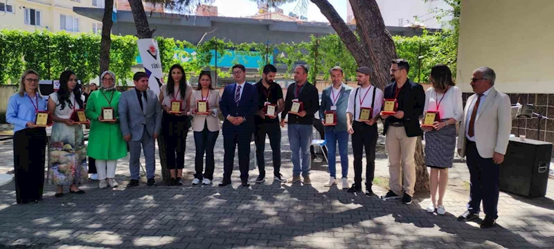 Selendi’de 4006 TÜBİTAK Bilim Fuarı açıldı
