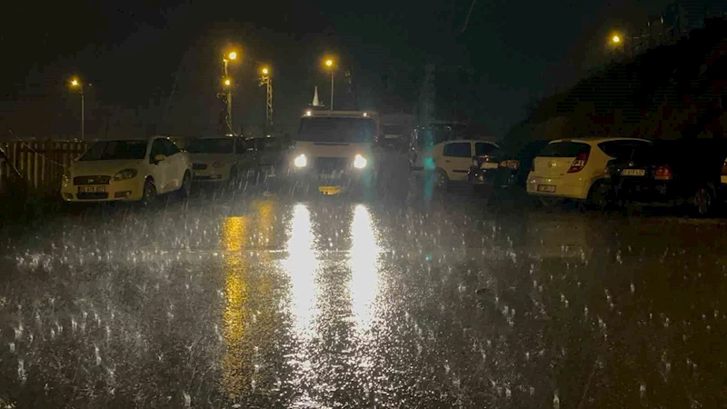 Hatay’ı dolu vurdu
