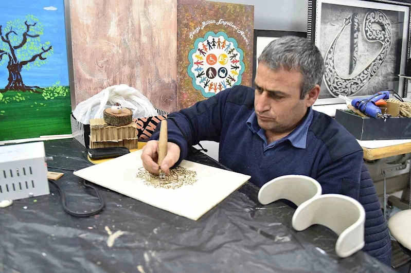Malatya Büyükşehir Belediyesinden engelli bireylere yönelik resim kursu
