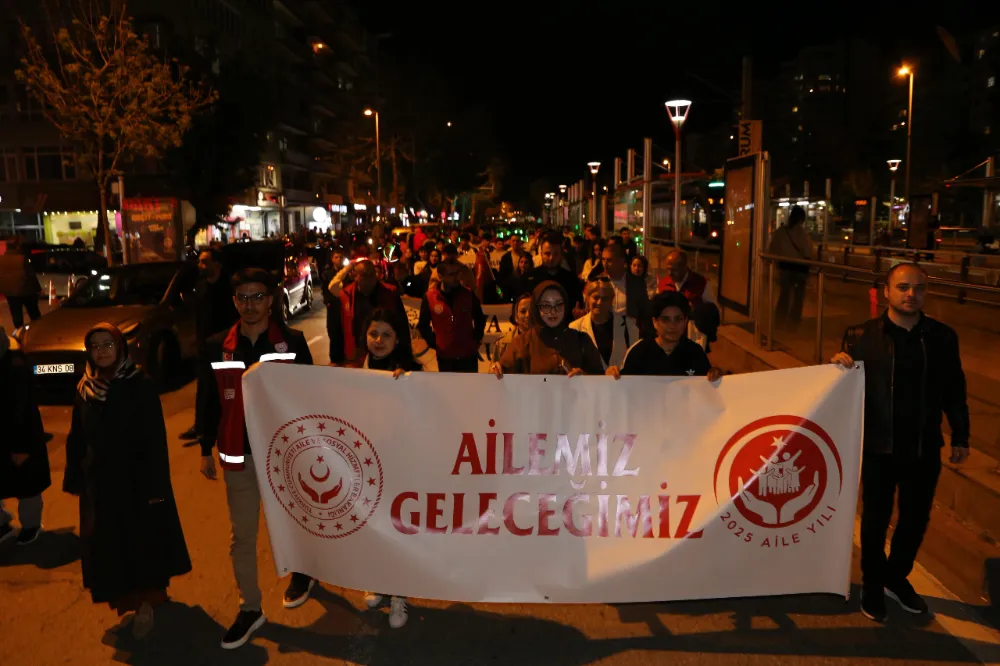 Aile birliğine ‘fener alaylı’ farkındalık   