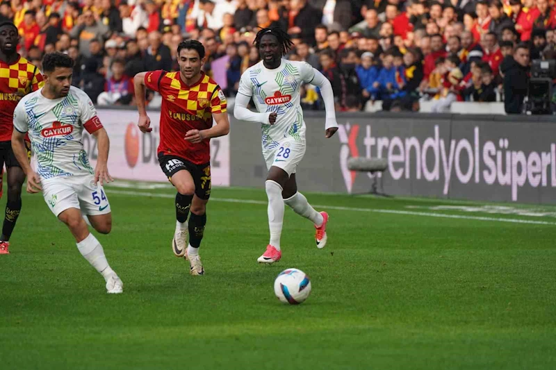 Çaykur Rizespor ile Göztepe 14. randevuda
