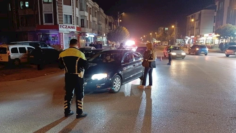 Düzce’de aranan 60 kişi yakalandı 17 kişi tutuklandı
