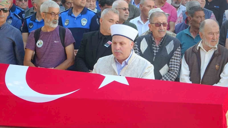Kalp krizi sonucu hayatını kaybeden polis memuru Muğla’da son yolculuğuna uğurlandı
