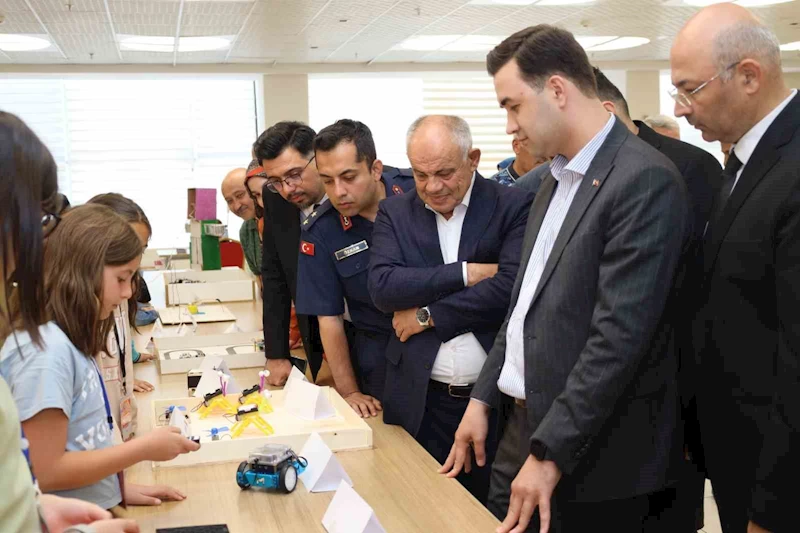 Yahyalı’da Robotik Kodlama ve Teknoloji Zirvesi