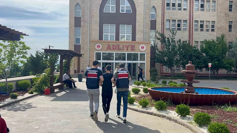 Motosikletle telef olan köpeği sürükleyen şahıs adli kontrolle serbest kaldı
