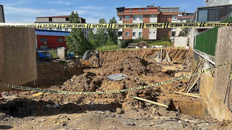 Sancaktepe’de inşaat alanında toprak kayması: 3 işçi kurtarıldı

