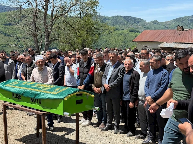 Ordu’da denizde boğularak hayatını kaybeden lise öğrencisi toprağa verildi

