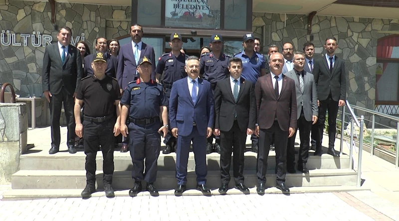 Vali Aksoy Mihalıççık İlçesi’ni ziyaret etti
