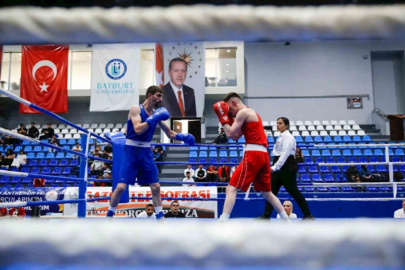 Bayburt’ta ’Boks Turnuvası’ düzenlendi
