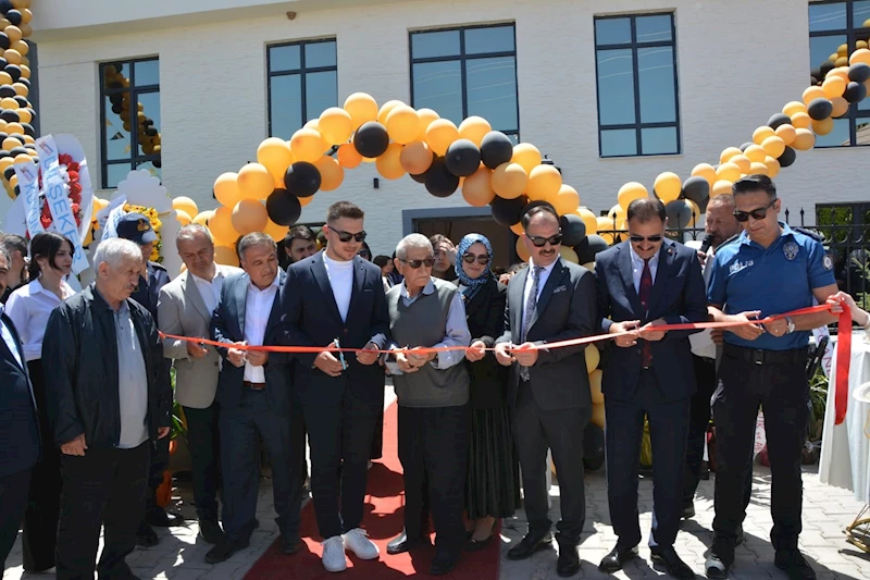 Cami donanımları firması, yeni fabrikasını açtı
