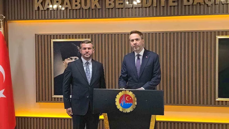 Enerji ve Tabii Kaynaklar Bakanı Alparslan Bayraktar’dan Karabük Belediyesine ziyaret
