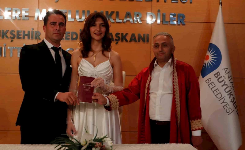 Antalya’da 25.05.2025 yoğunluğu: 40 çift 