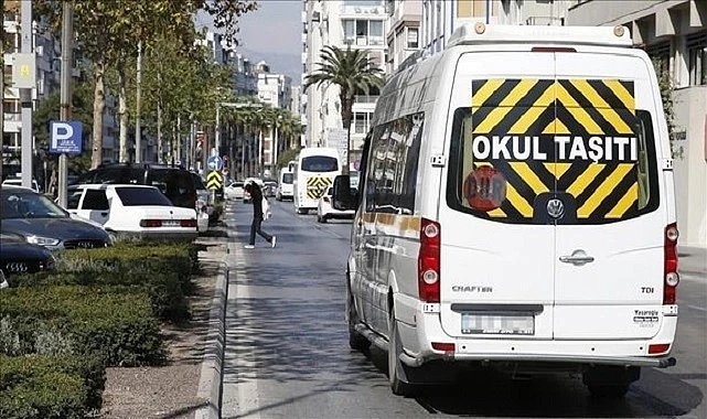 Okul servis araçlarında yaş sınırı bir yıl daha uzatıldı
