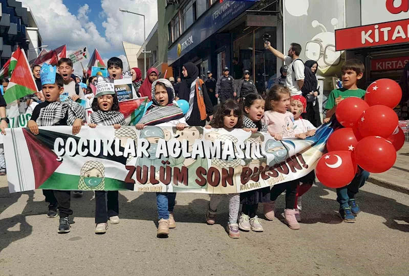 Zulmün karşısında çocukların vicdanı yürüdü
