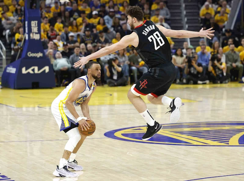 Alperen Şengün, Golden State karşısında double-double yaptı
