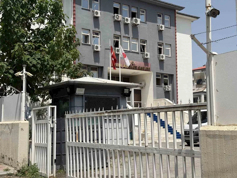 Iğdır’da kardeşlerinin eşlerini öldüren zanlı tutuklandı
