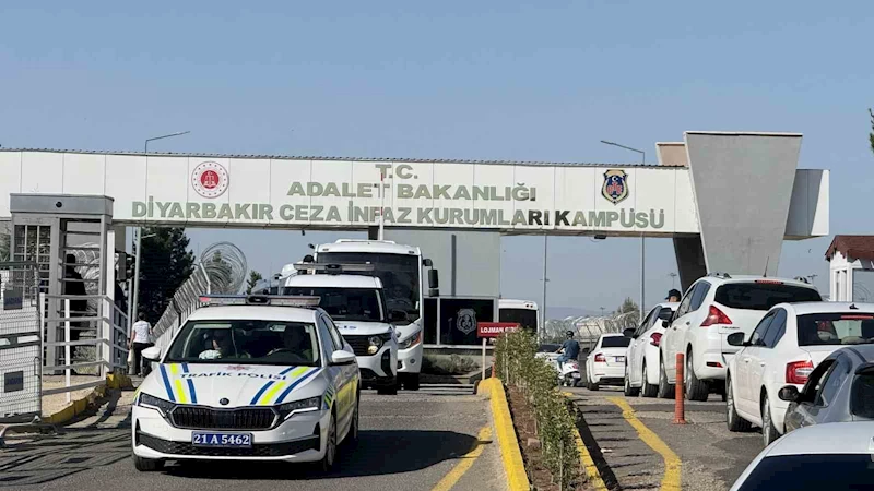 Narin Güran cinayetine ilişkin 15 sanık, dördüncü kez hakim karşısına çıkmak üzere adliyeye getirildi
