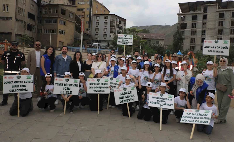 Hakkari’de Dünya Çevre Günü’nde temizlik etkinliği
