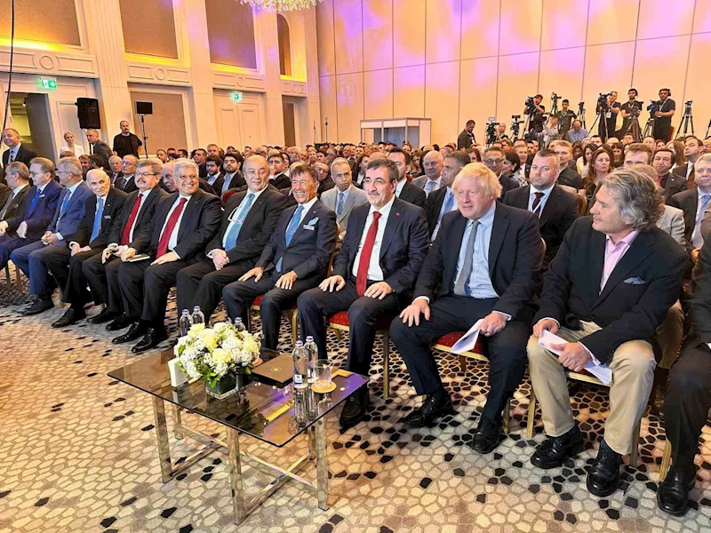 Cumhurbaşkanı Yardımcısı Yılmaz: ‘‘Kararlılıkla uyguladığımız ekonomi programı başarılı sonuçlar üretmekte’’
