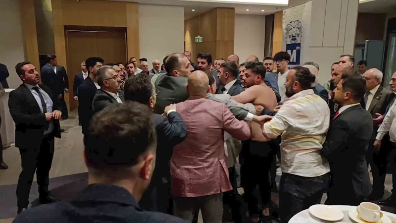 Erzurum’daki seçimde yumruklu kavga
