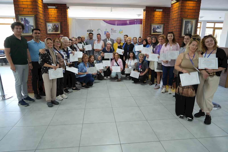 Edremit’te kadınların yerel yönetime katılımı güçleniyor
