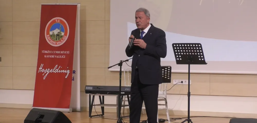 Hulusi Akar