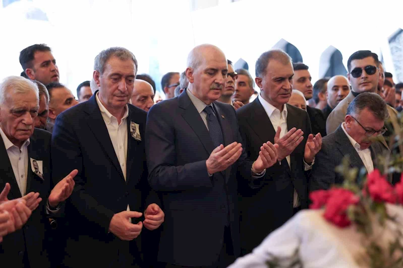 TBMM Başkanı Kurtulmuş ve AK Parti Sözcüsü Çelik’ten Sırrı Süreyya Önder’in cenaze töreni sonrası açıklama
