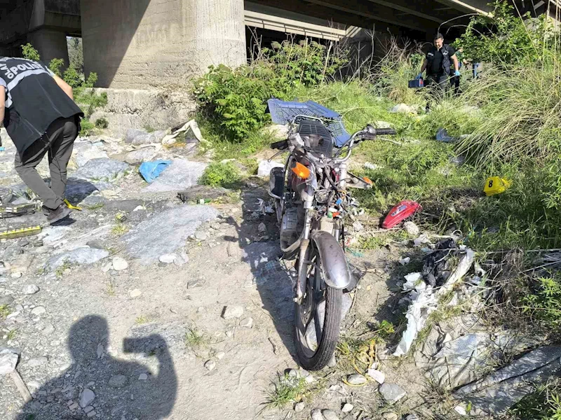 Köprüden uçan motosikletin 18 yaşındaki sürücüsü öldü
