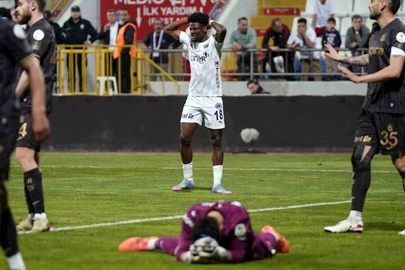 Trendyol Süper Lig: Kasımpaşa: 1 - Trabzonspor: 1 (Maç sonucu)
