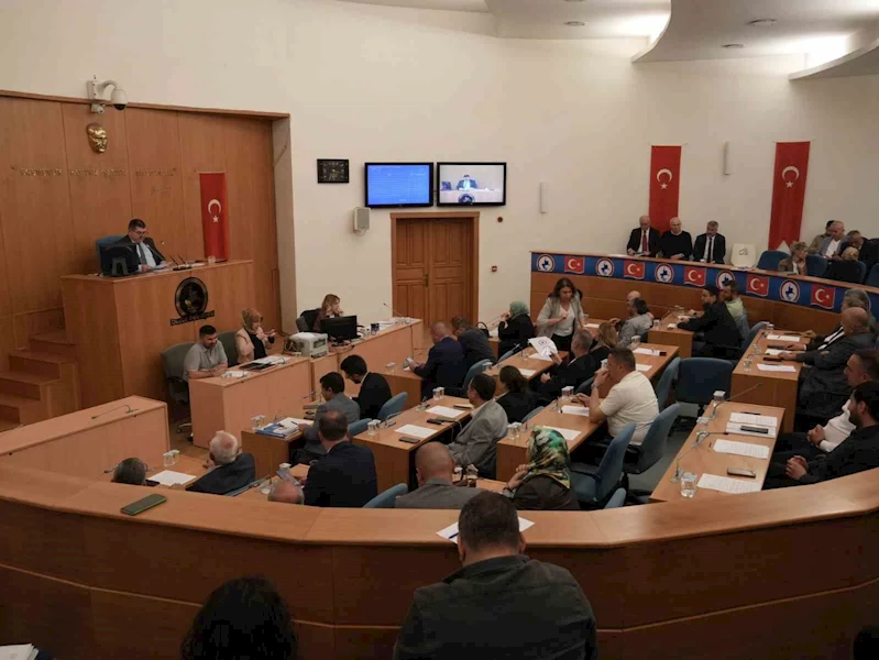 Düzce Belediye Meclisi 26 gündem maddesini görüştü

