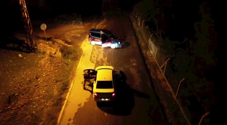 Mersin’de uyuşturucu ticareti yapan 4 şüpheli yakalandı
