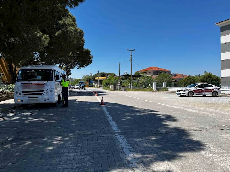 Jandarmadan sivil trafik denetimi
