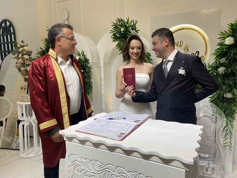 Filistinli doktor gönlünü Kızılay personeline kaptırdı
