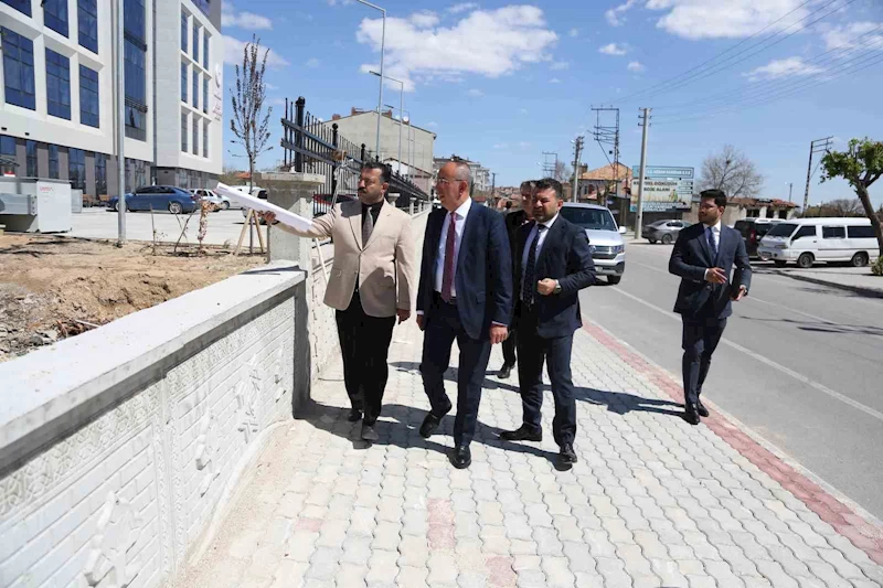 Meram’ın yolları genişliyor, yeşil alanları çoğalıyor
