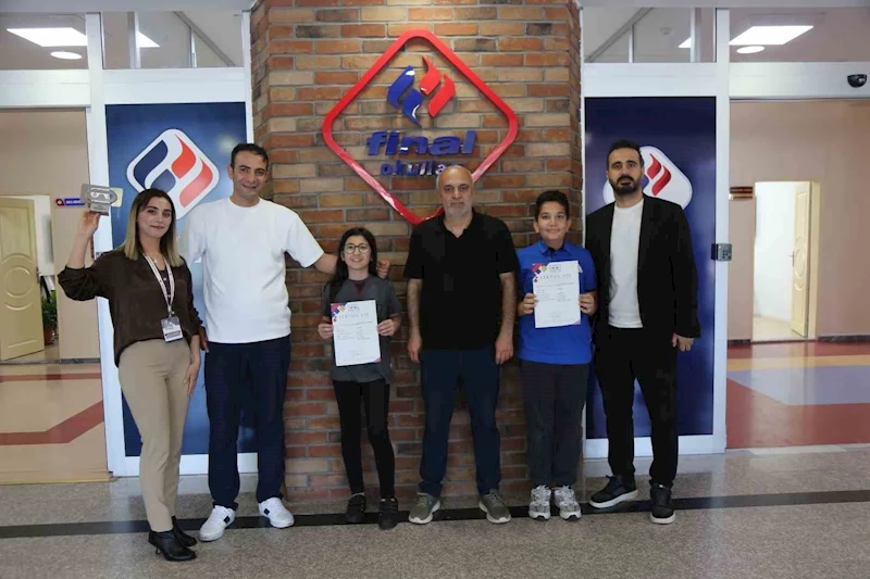 İlkokul ve ortaokul öğrencilerinden Robotex International Festivalinde büyük başarı
