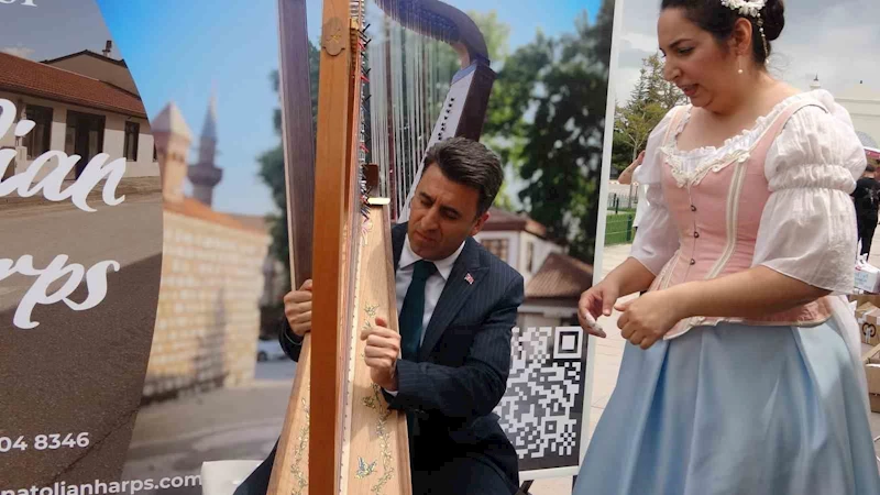 Vali Aygöl, arp sanatçısı gibi hünerlerini sergiledi
